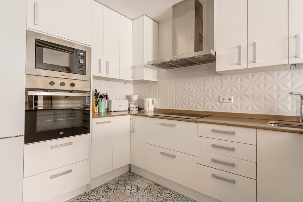 Luminous Apartment For 7 Pax In Tetuan - Pb Madrid Buitenkant foto